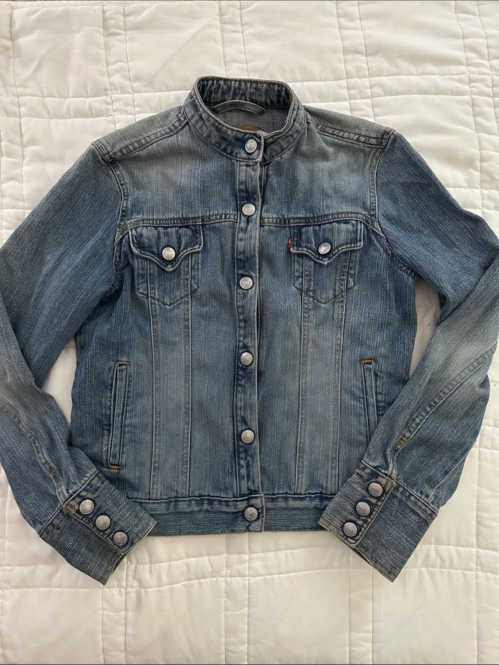 Levi’s Denim Jacket Size Small